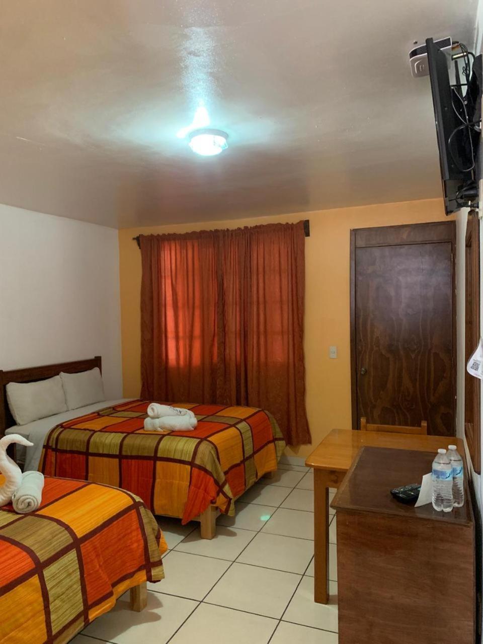 Hotel Y Cabanas Alan ชิกาฮัวปัน ภายนอก รูปภาพ
